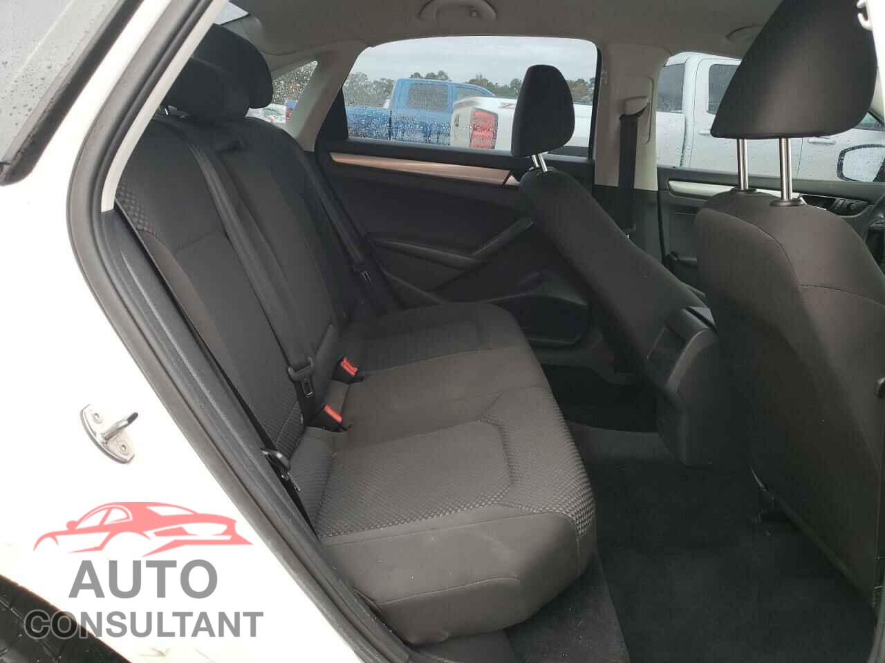 VOLKSWAGEN PASSAT 2014 - 1VWAP7A31EC014848