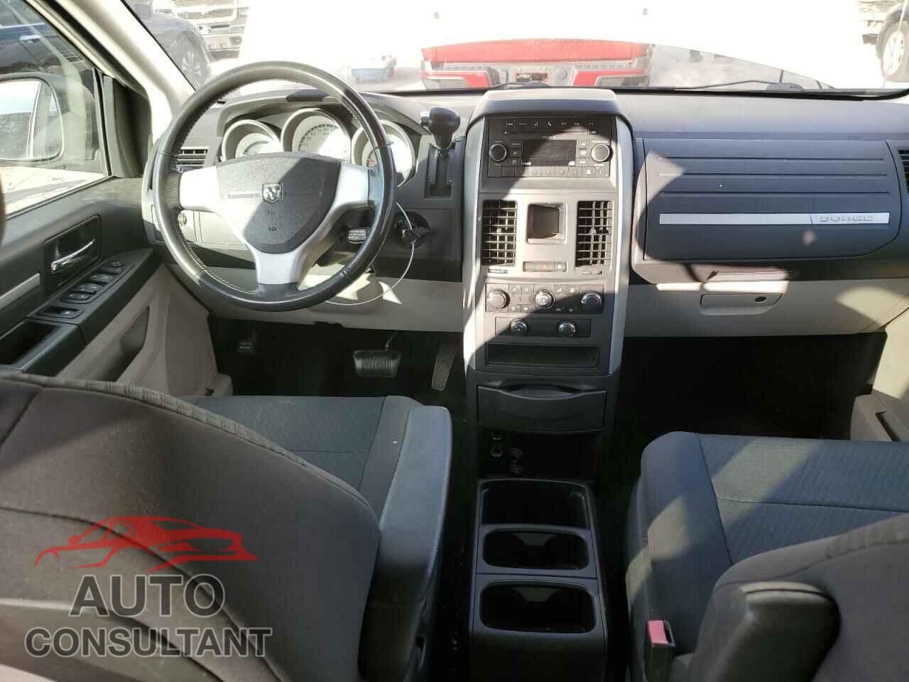 DODGE CARAVAN 2010 - 2D4RN3D11AR440218