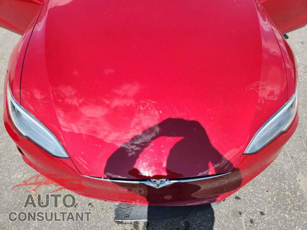 TESLA MODEL S 2017 - 5YJSA1E11HF205482
