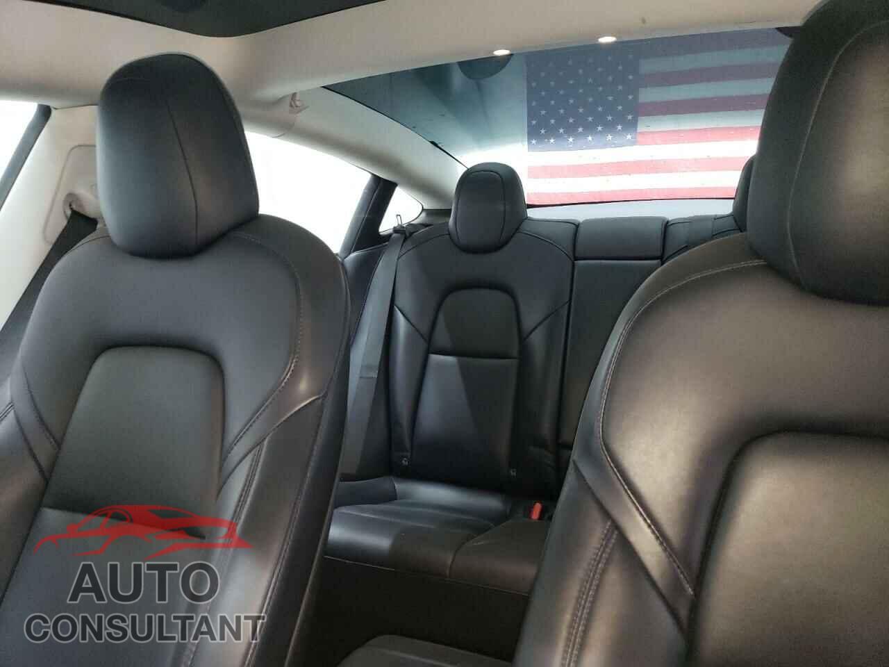 TESLA MODEL 3 2022 - 5YJ3E1EA9NF370426