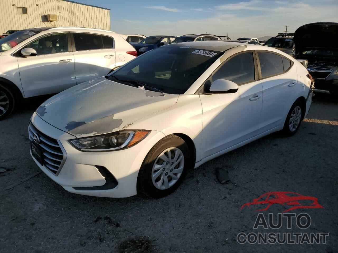 HYUNDAI ELANTRA 2018 - 5NPD74LF7JH260470