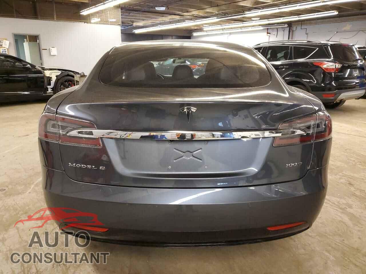 TESLA MODEL S 2017 - 5YJSA1E2XHF229241