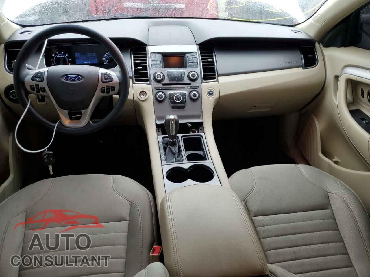 FORD TAURUS 2018 - 1FAHP2D87JG138501