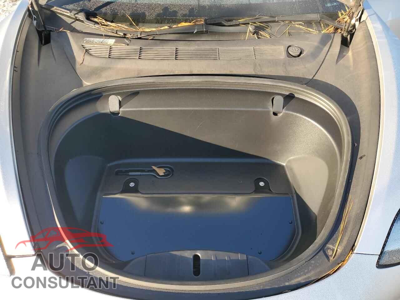 TESLA MODEL 3 2018 - 5YJ3E1EA5JF044021