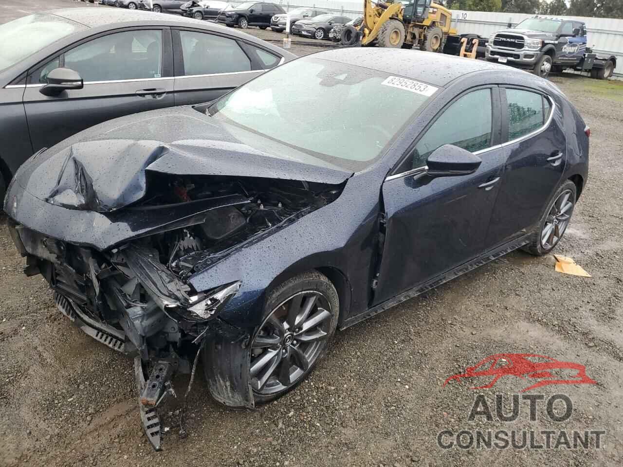 MAZDA 3 2019 - JM1BPBJM8K1125438