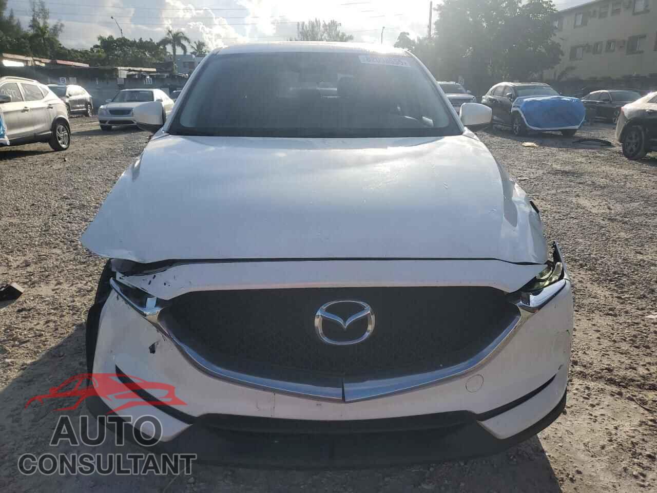 MAZDA CX-5 2017 - JM3KFABL3H0216304