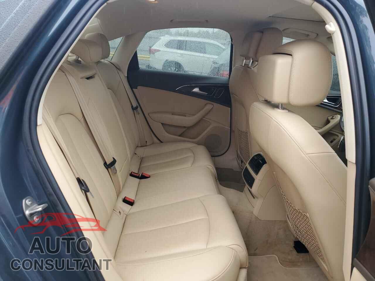 AUDI A6 2013 - WAUGGAFC4DN065330