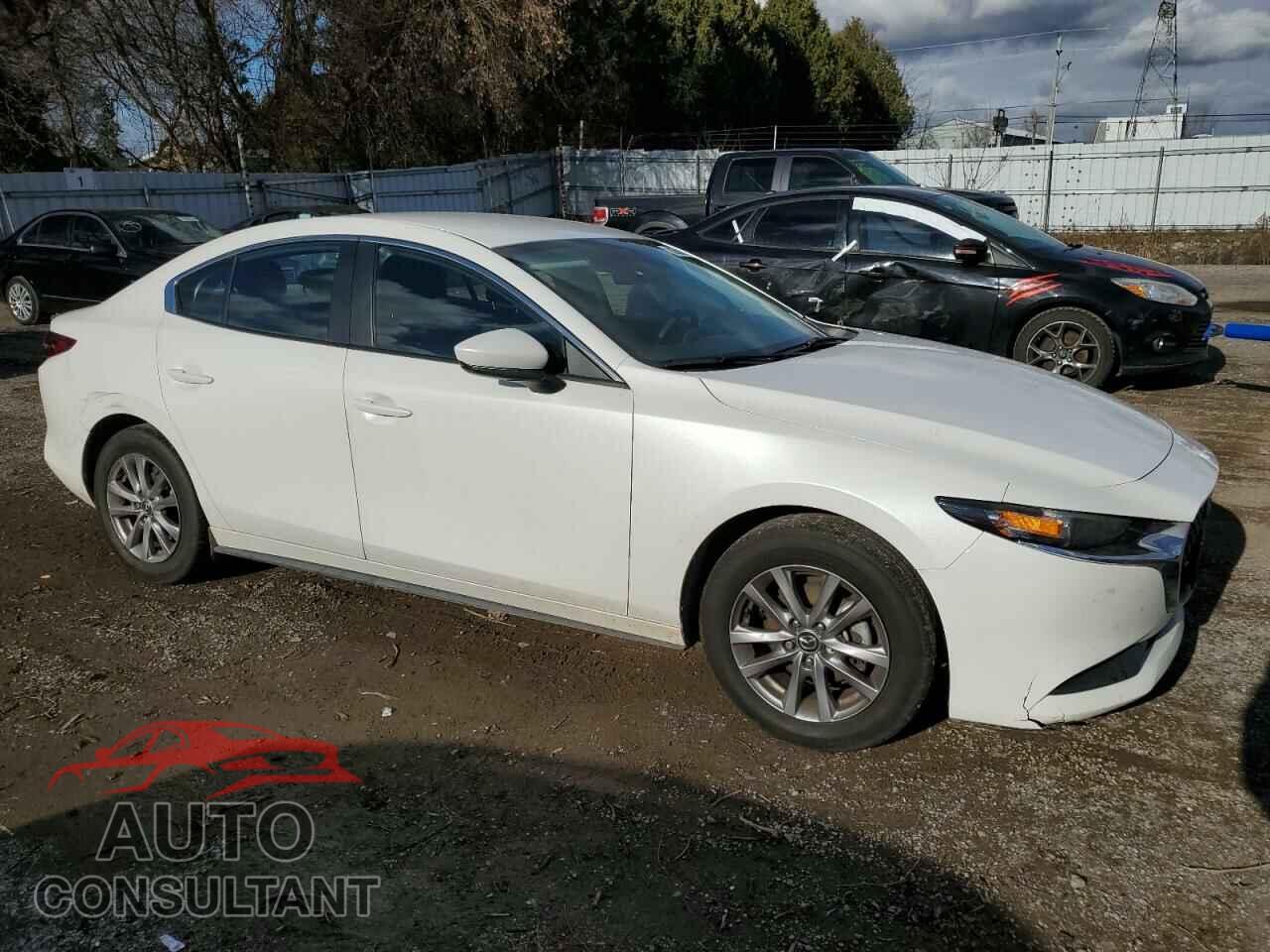 MAZDA 3 2019 - 3MZBPAB74KM113371