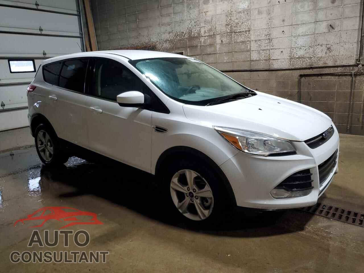 FORD ESCAPE 2015 - 1FMCU0GX2FUB94841