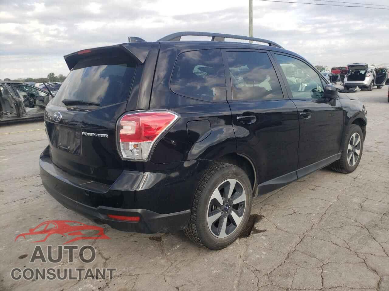 SUBARU FORESTER 2018 - JF2SJAGC2JH471468