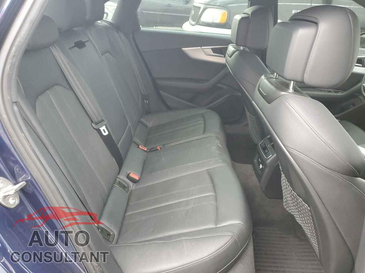 AUDI A4 2019 - WAUENAF44KN005664