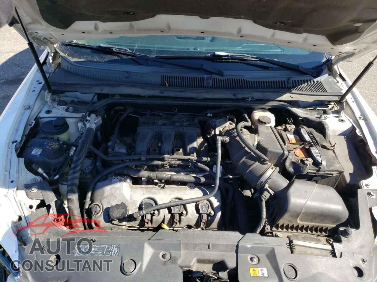 FORD TAURUS 2011 - 1FAHP2FW2BG132991