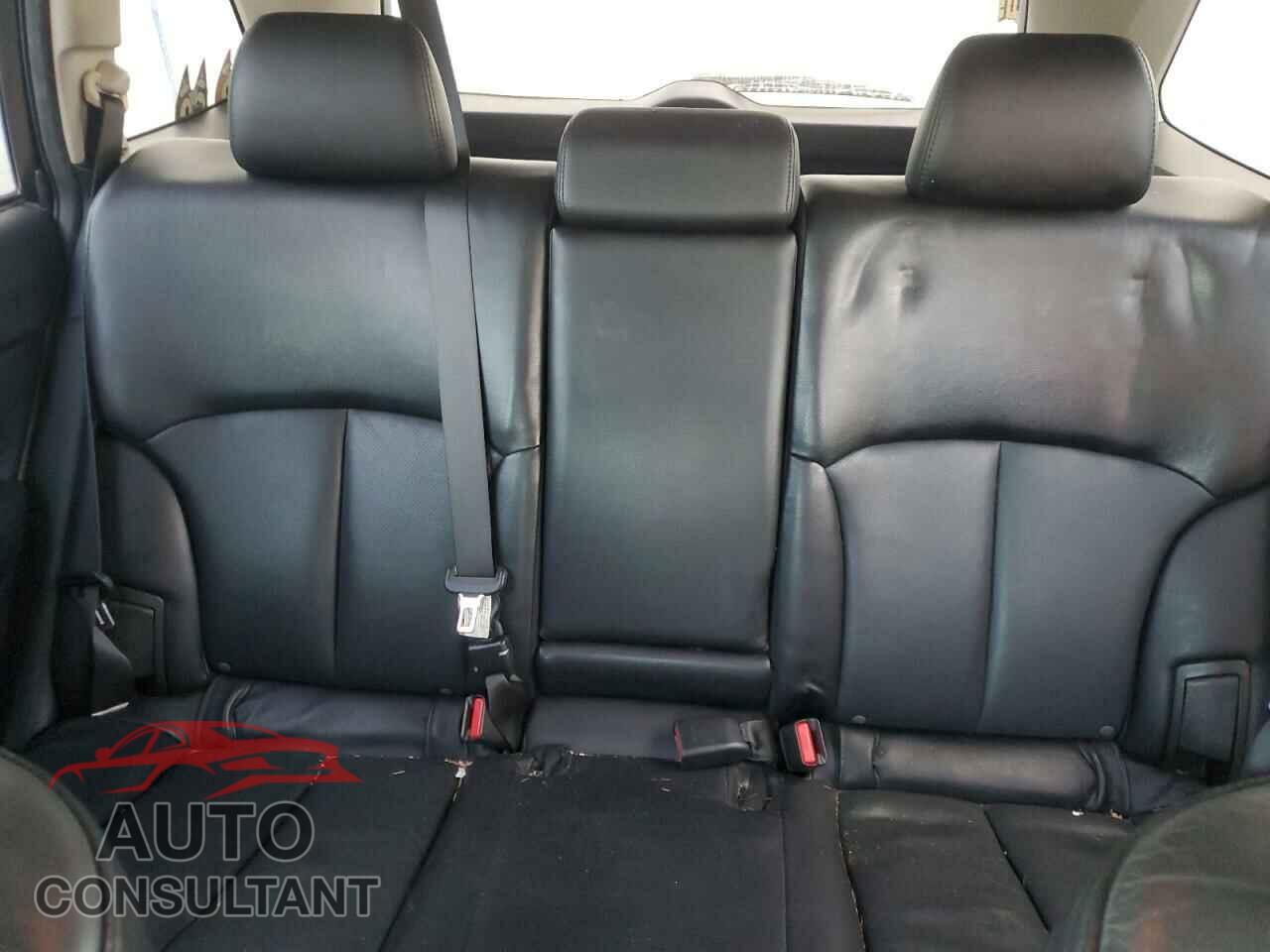 SUBARU OUTBACK 2010 - 4S4BRDKC8A2375388