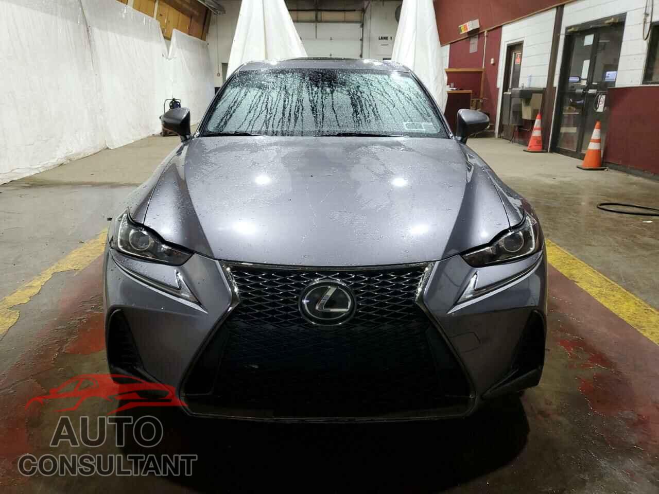 LEXUS IS 2017 - JTHCE1D20H5013232