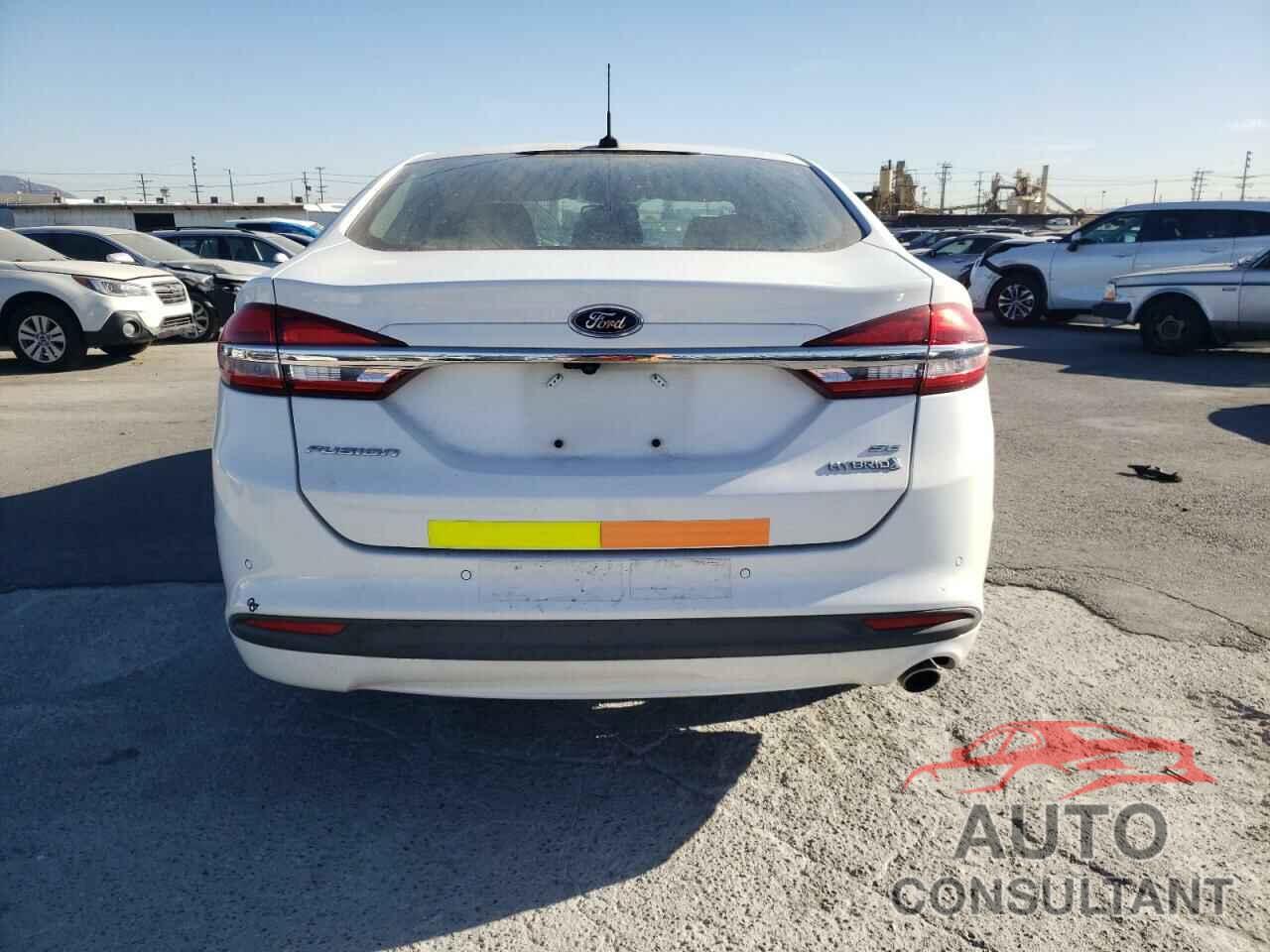 FORD FUSION 2018 - 3FA6P0LU3JR171532