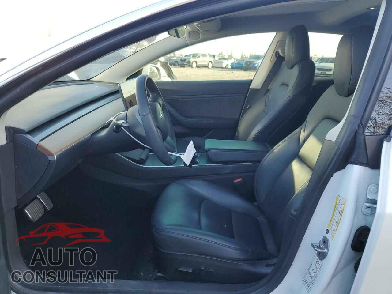 TESLA MODEL 3 2020 - 5YJ3E1EBXLF651155