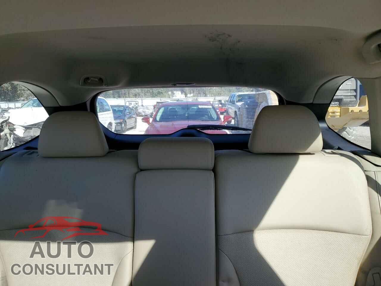 SUBARU OUTBACK 2017 - 4S4BSANC2H3245108