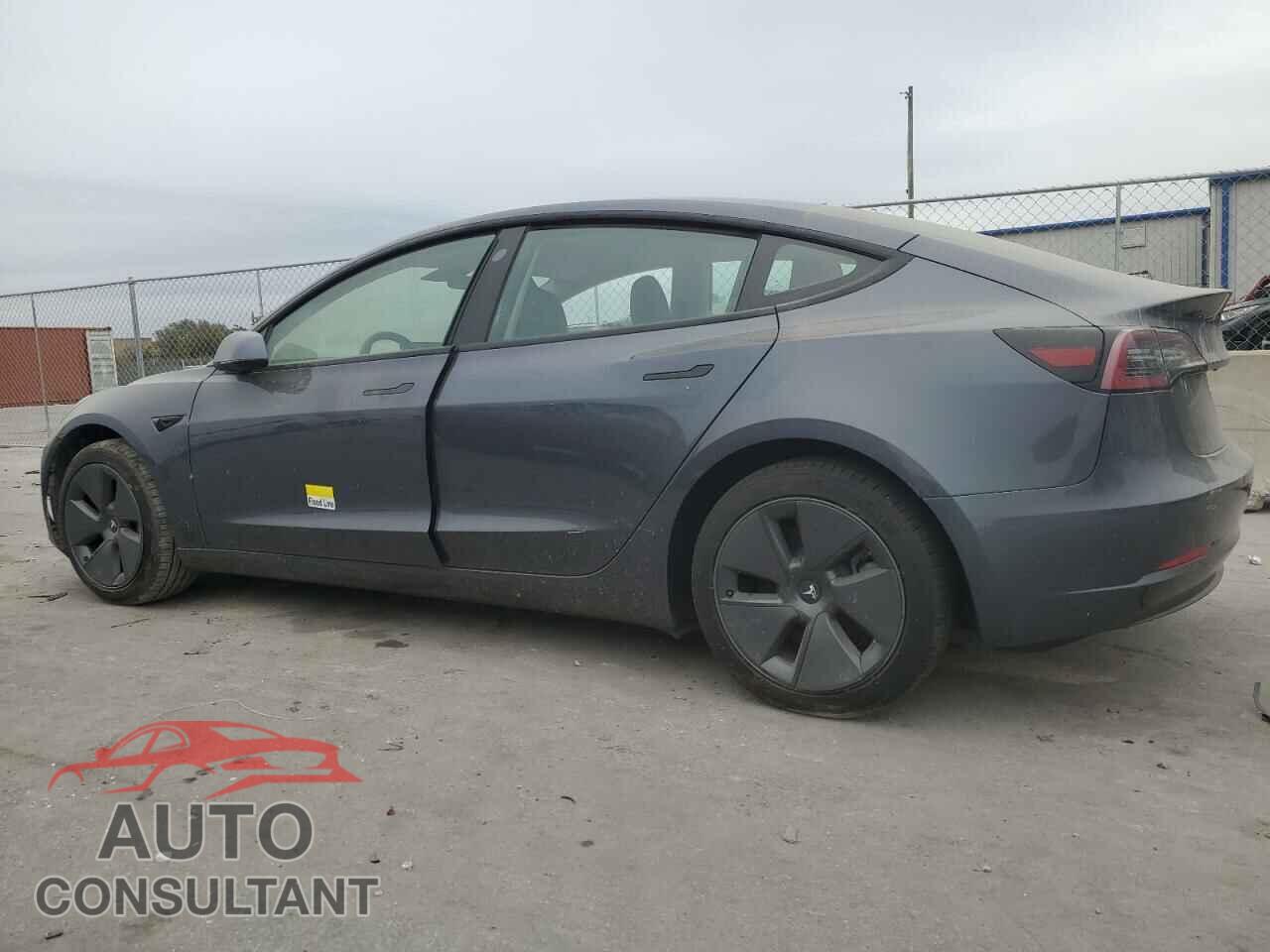 TESLA MODEL 3 2023 - 5YJ3E1EA7PF493919
