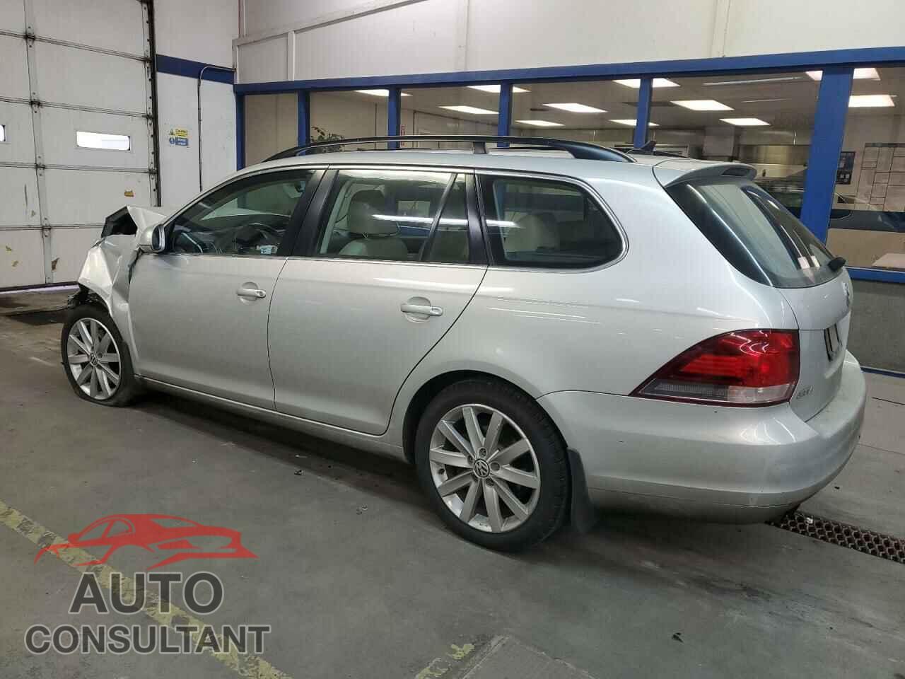 VOLKSWAGEN JETTA 2011 - 3VWML7AJ9BM637779