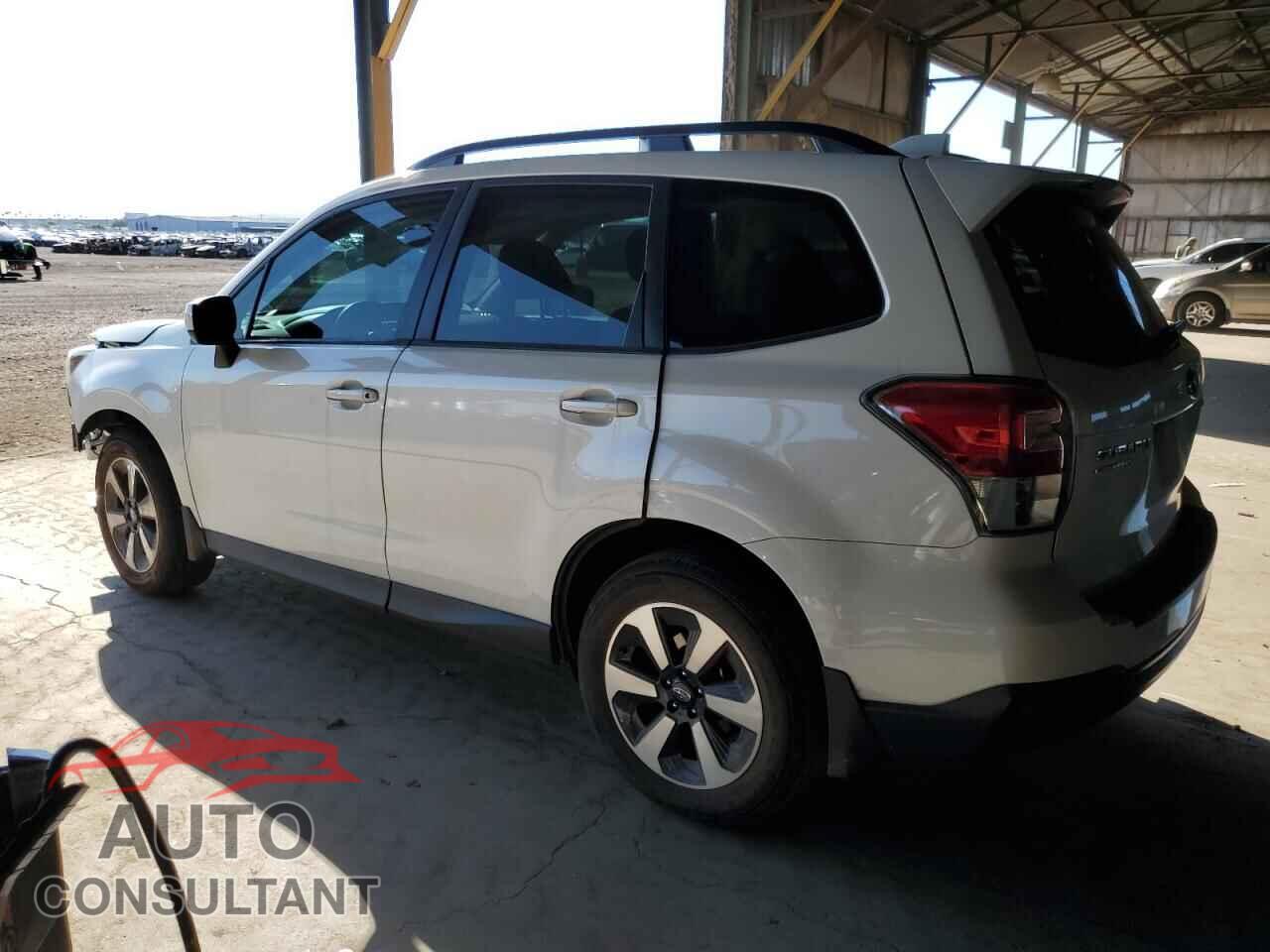 SUBARU FORESTER 2018 - JF2SJAEC0JH604425