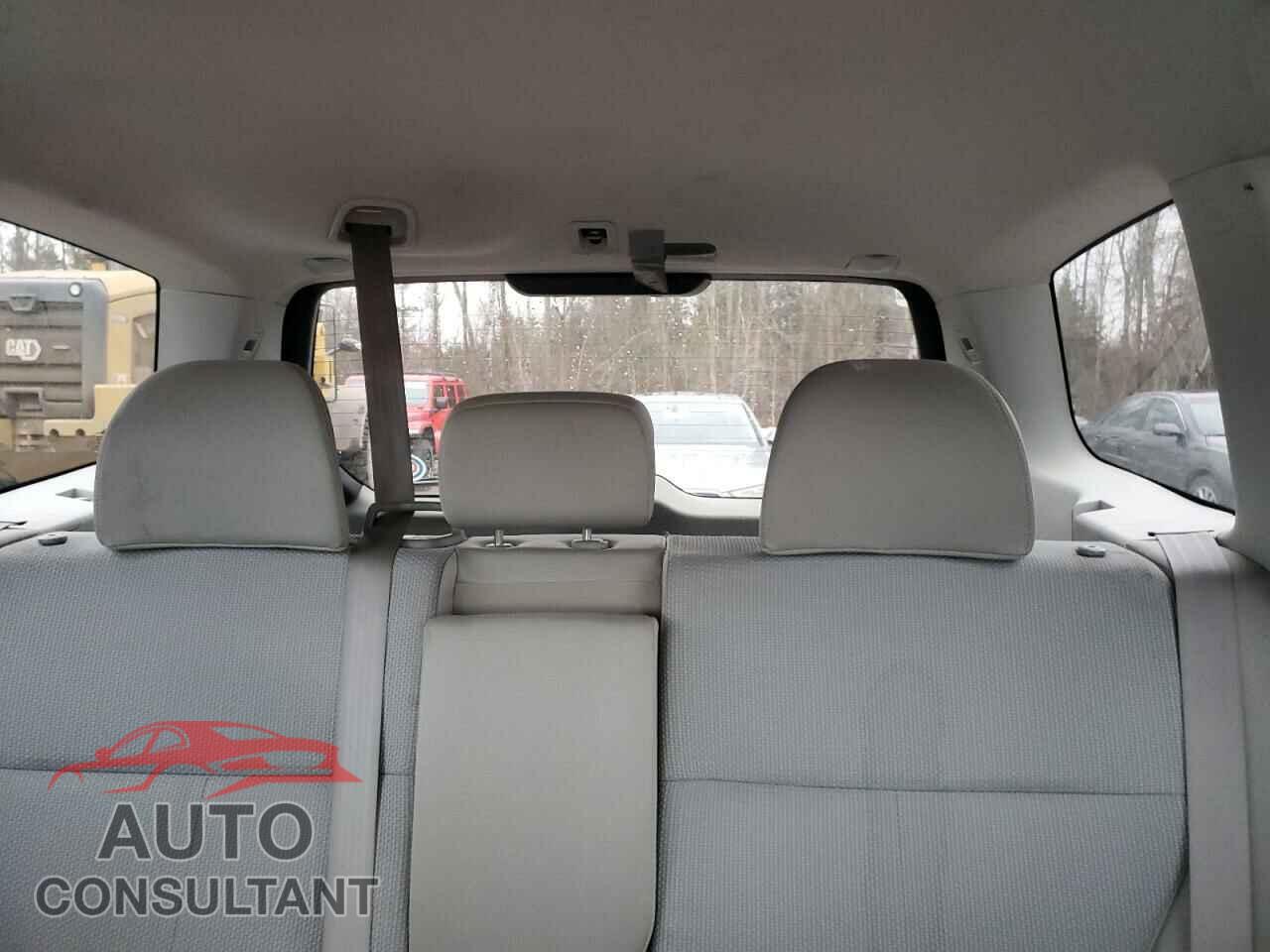 SUBARU FORESTER 2013 - JF2SHCBC6DH404262