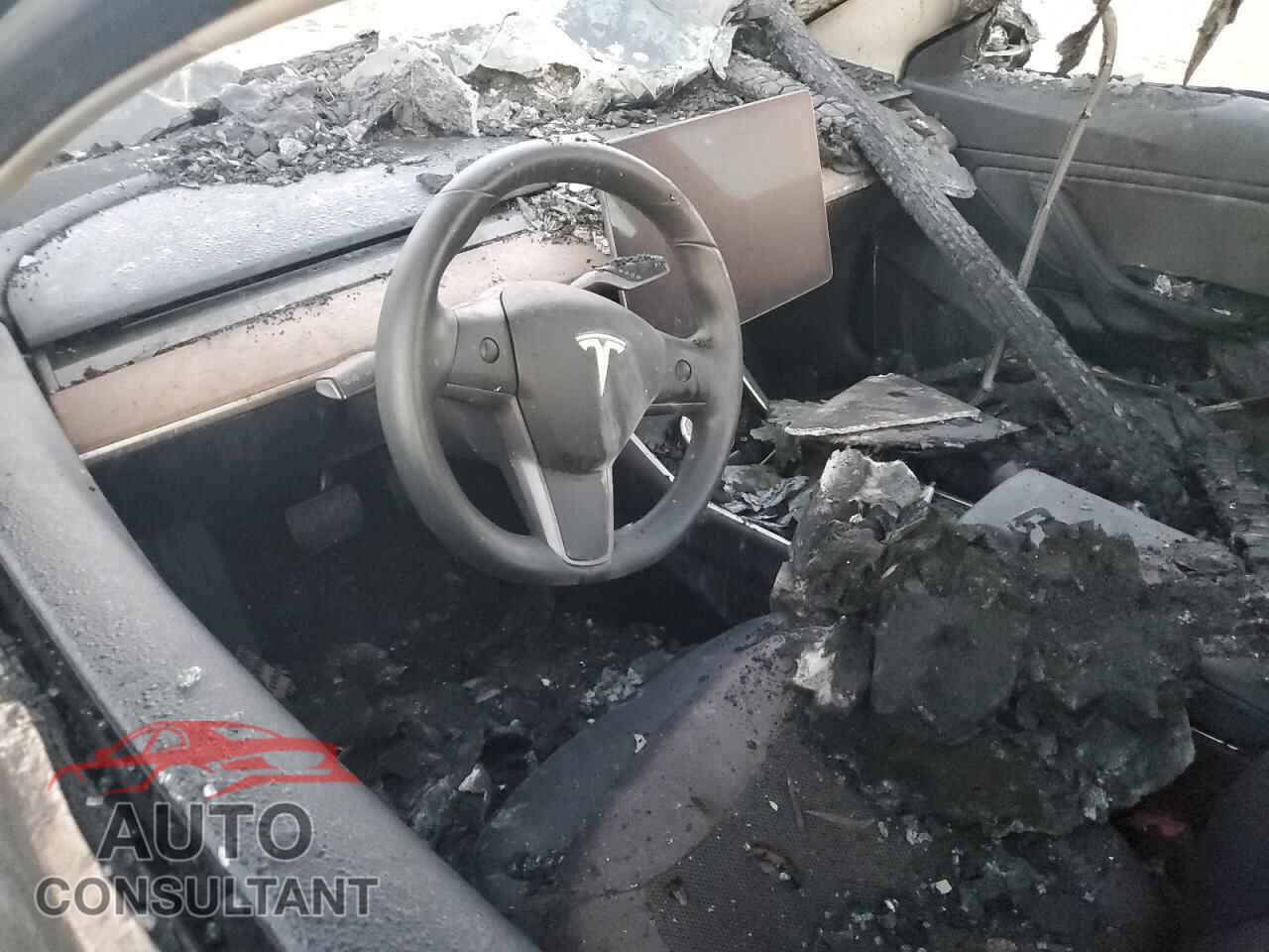 TESLA MODEL 3 2018 - 5YJ3E1EB8JF068404