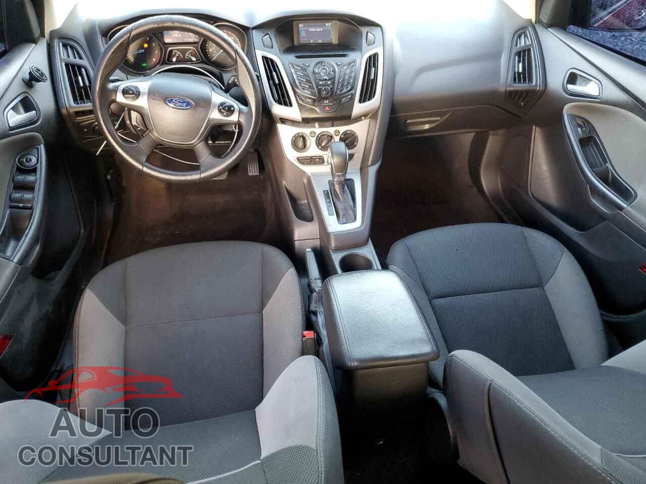 FORD FOCUS 2014 - 1FADP3K28EL333846