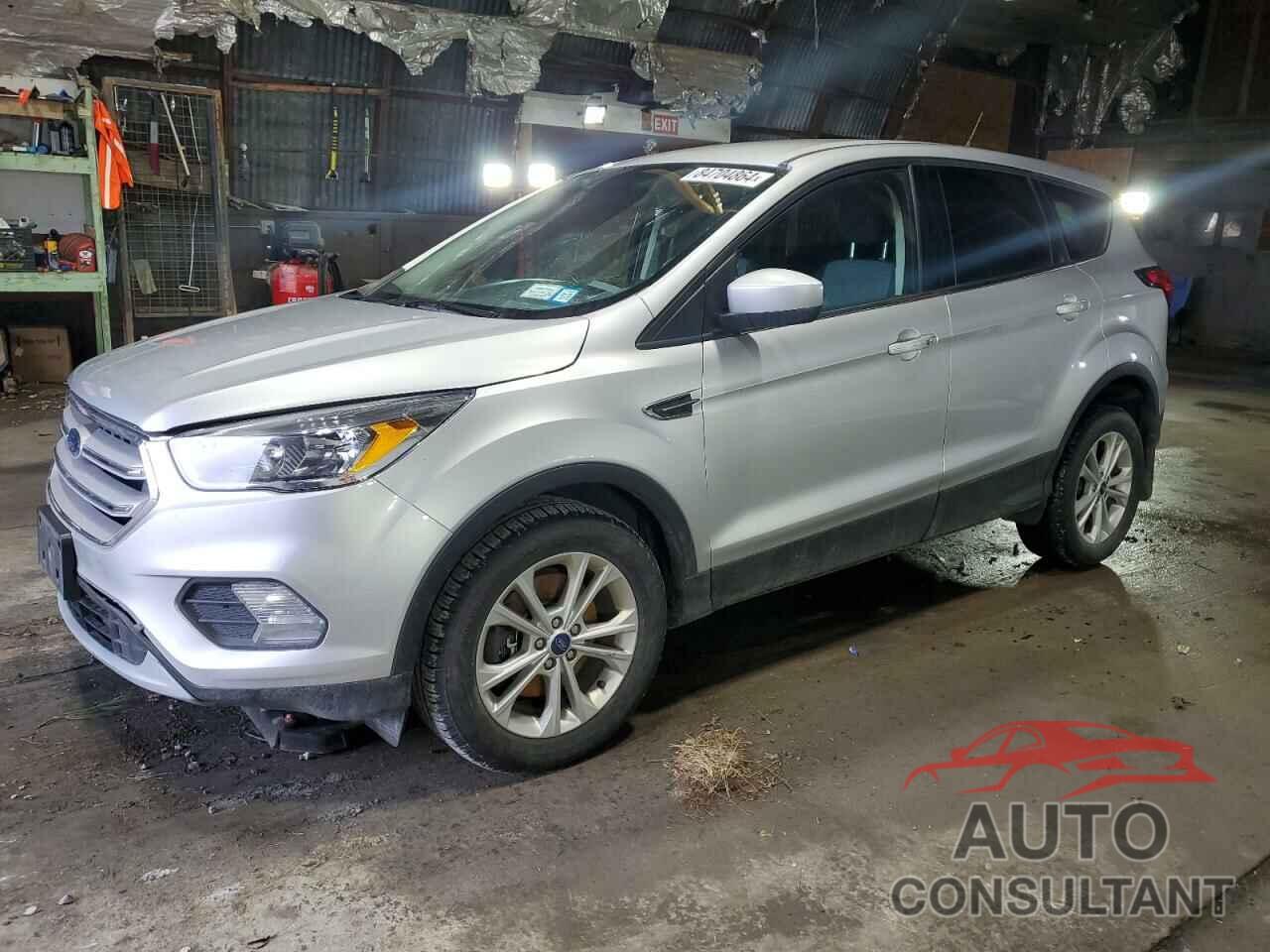 FORD ESCAPE 2019 - 1FMCU9GD1KUB73600