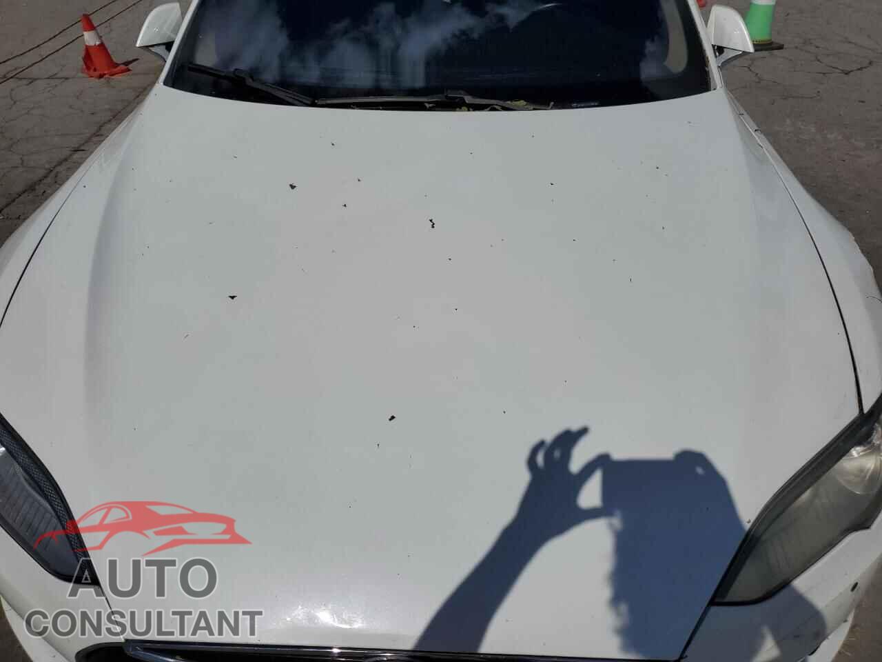 TESLA MODEL S 2014 - 5YJSA1H14EFP60708