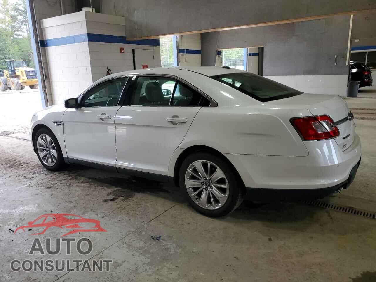 FORD TAURUS 2011 - 1FAHP2FW4BG133009