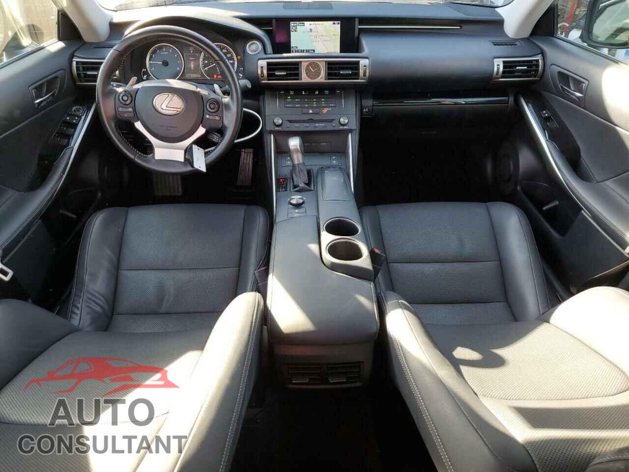 LEXUS IS 2016 - JTHBA1D24G5036244