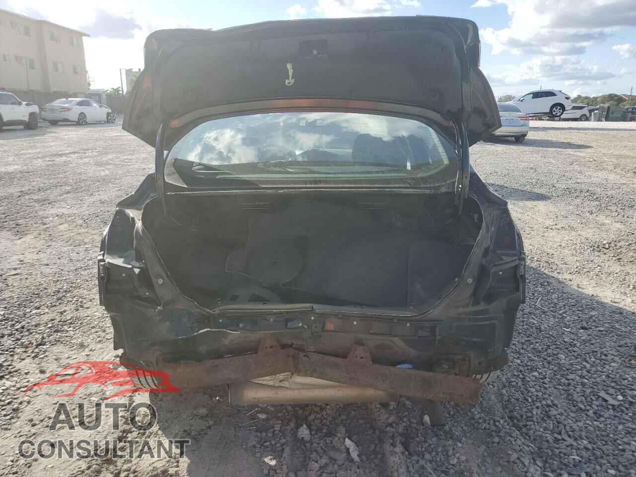 FORD FOCUS 2015 - 1FADP3F26FL205682