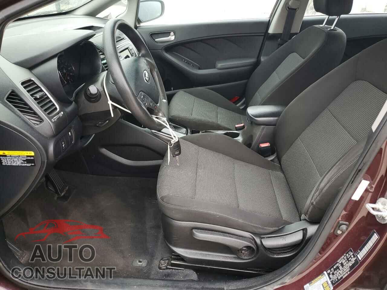 KIA FORTE 2017 - 3KPFK4A75HE145657