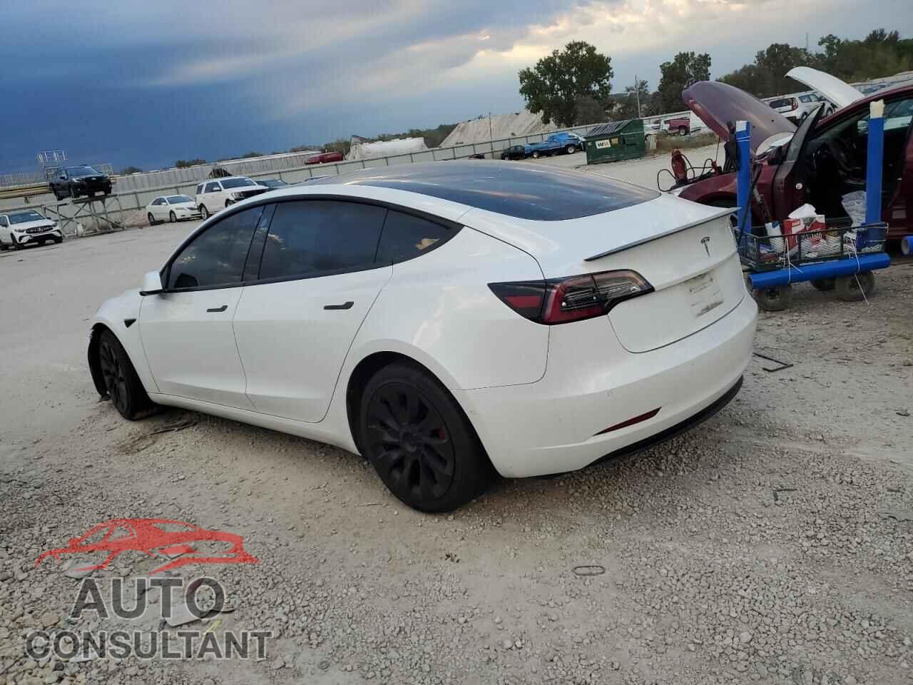 TESLA MODEL 3 2021 - 5YJ3E1EA6MF093376