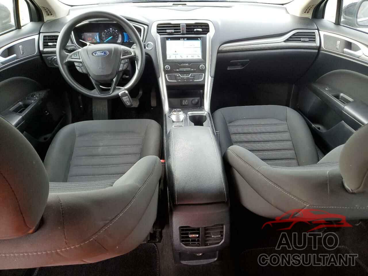 FORD FUSION 2019 - 3FA6P0LU2KR138846