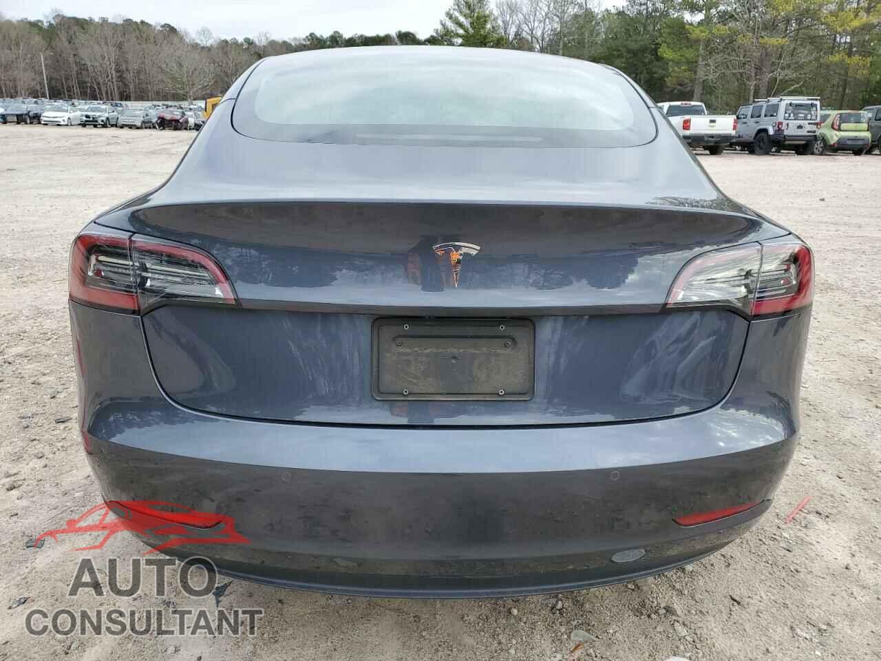 TESLA MODEL 3 2022 - 5YJ3E1EA6NF119153