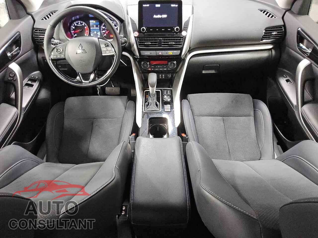 MITSUBISHI ECLIPSE 2025 - JA4ATWAA0SZ032333