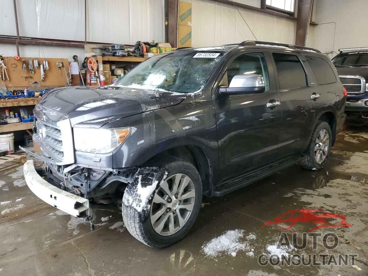 TOYOTA SEQUOIA 2011 - 5TDJY5G18BS043025
