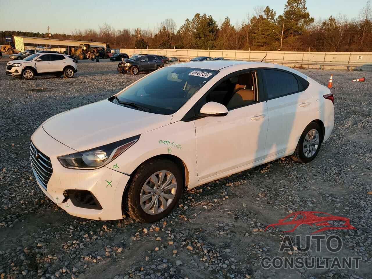 HYUNDAI ACCENT 2022 - 3KPC24A68NE183521