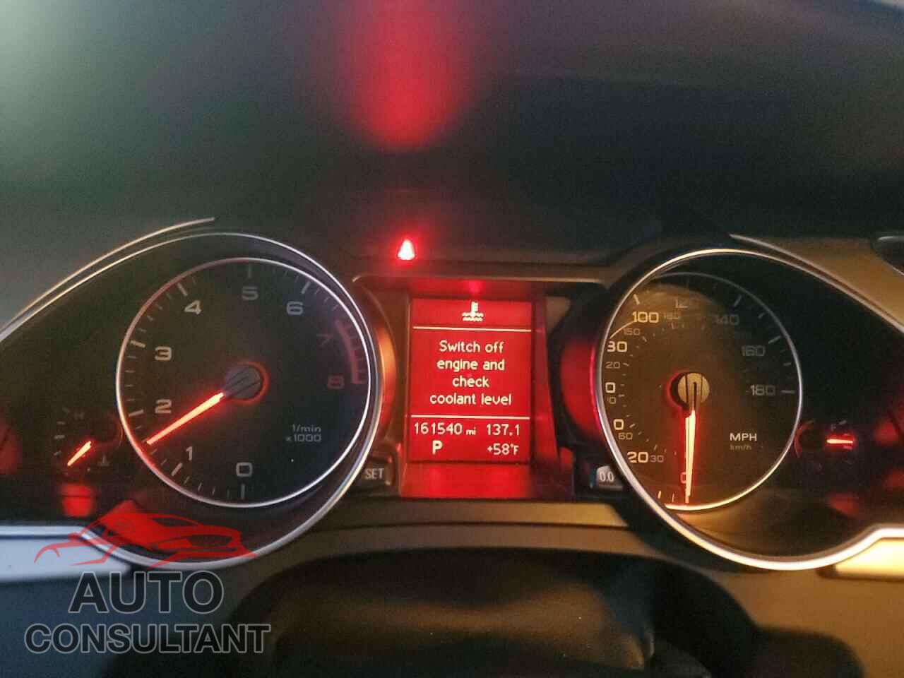 AUDI A5 2011 - WAULFAFR4BA037893
