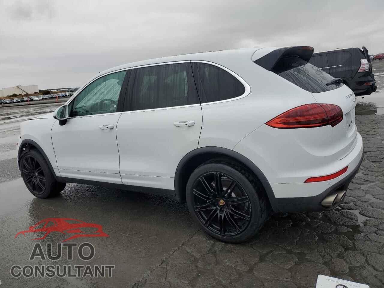 PORSCHE CAYENNE 2016 - WP1AB2A26GLA93253