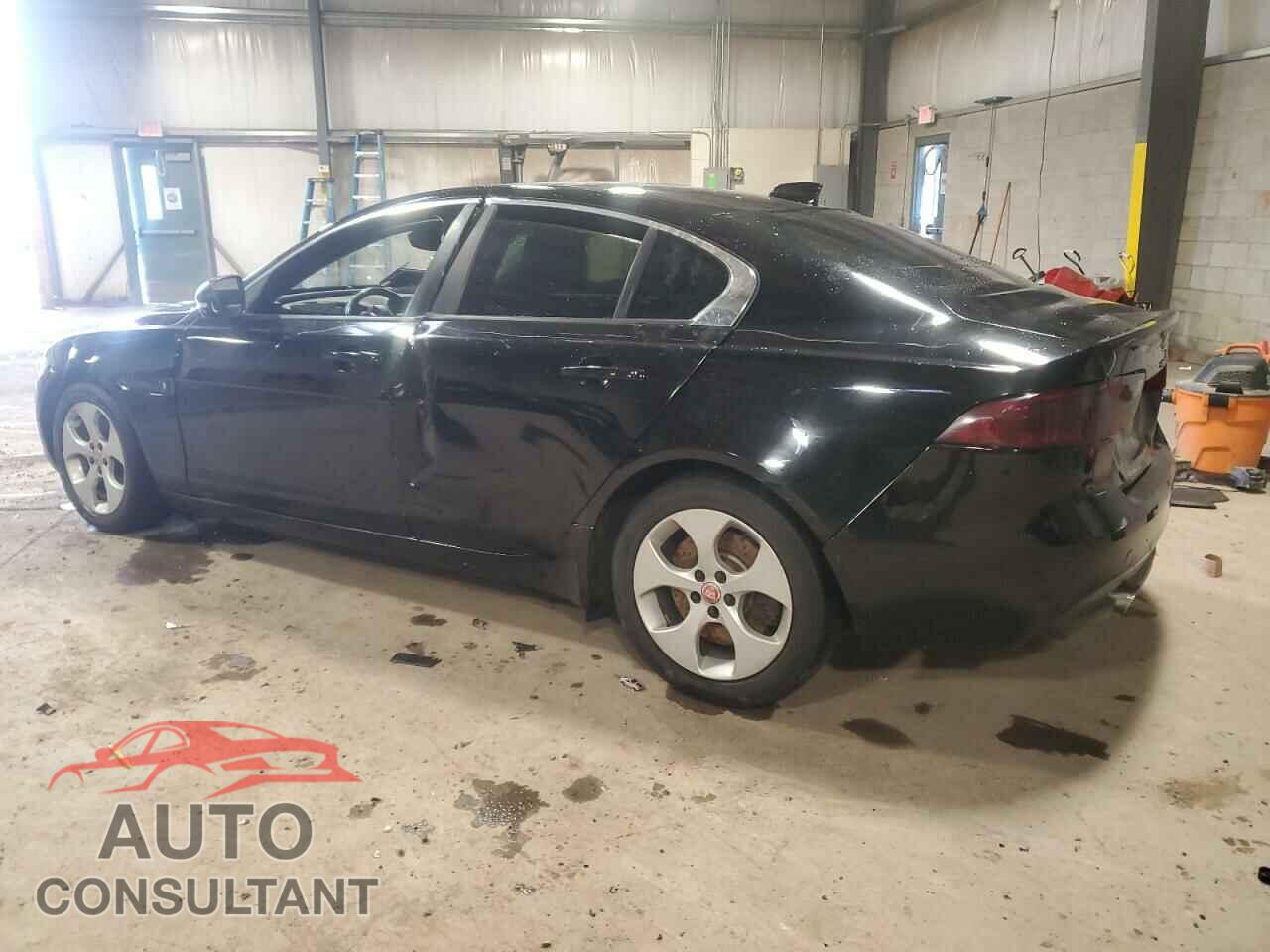 JAGUAR XE 2017 - SAJAR4BG6HA947076