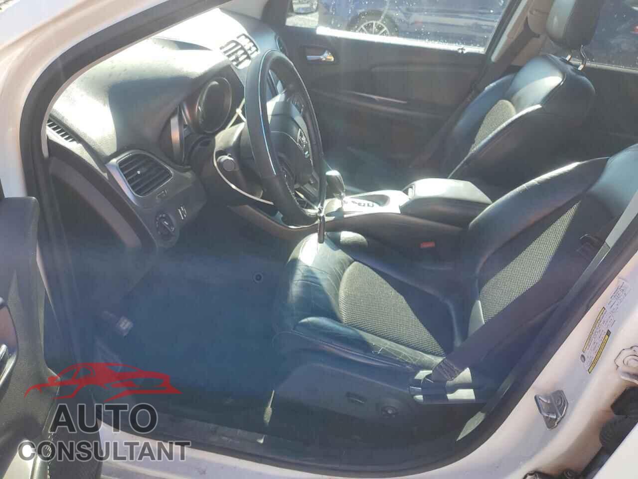 DODGE JOURNEY 2017 - 3C4PDDGG9HT603928
