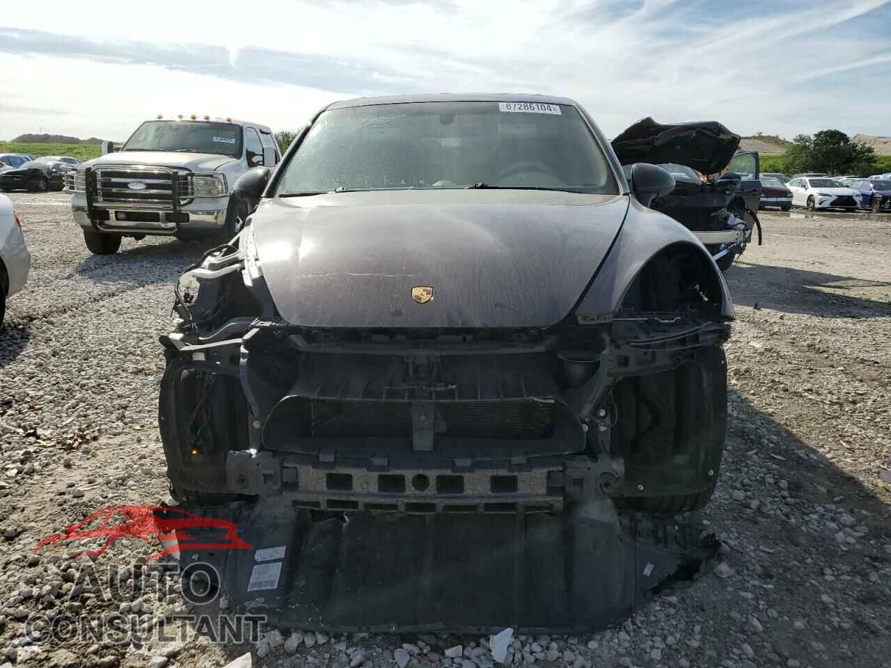 PORSCHE CAYENNE 2014 - WP1AA2A21ELA01935