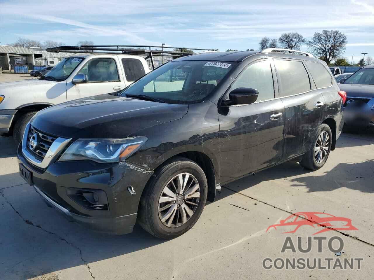 NISSAN PATHFINDER 2018 - 5N1DR2MN4JC661972