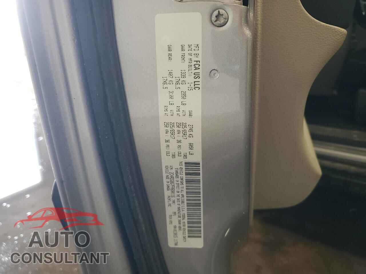 DODGE CARAVAN 2015 - 2C4RDGBG7FR690116