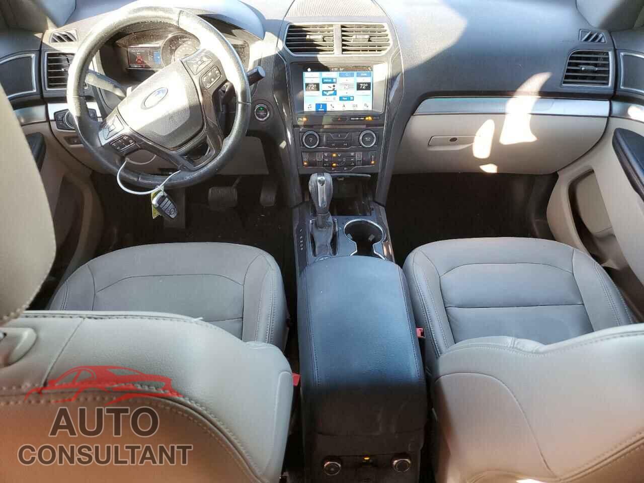FORD EXPLORER 2018 - 1FM5K8D85JGB70115