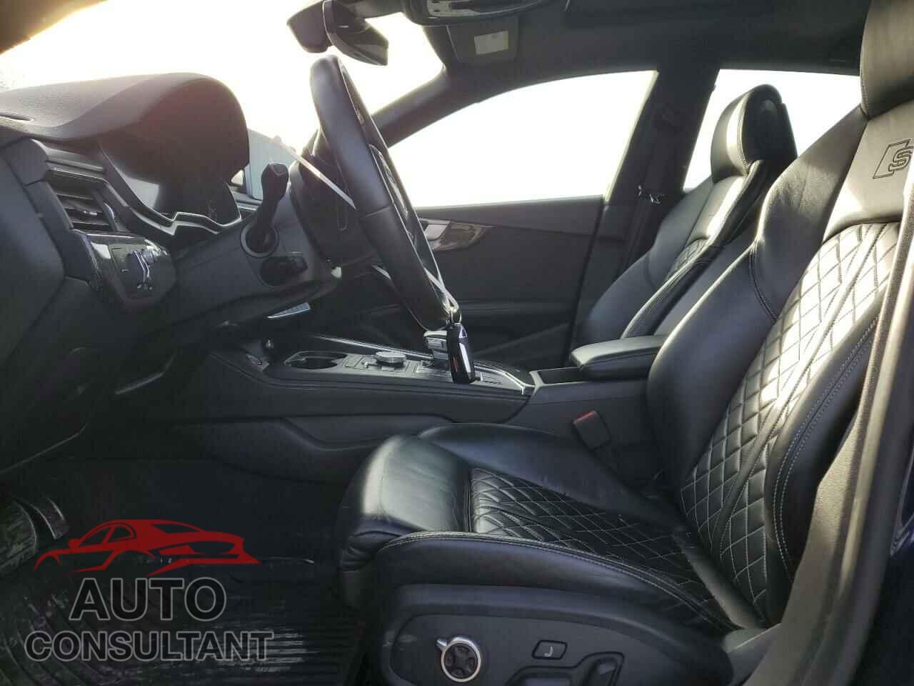 AUDI S5/RS5 2018 - WAUC4CF51JA012432