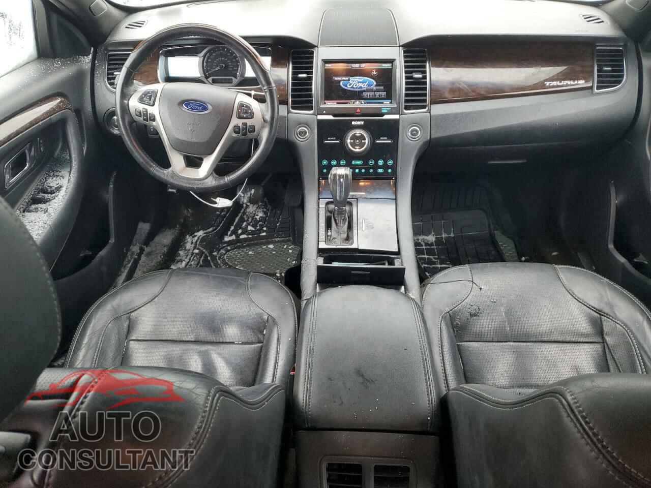 FORD TAURUS 2013 - 1FAHP2F82DG232772
