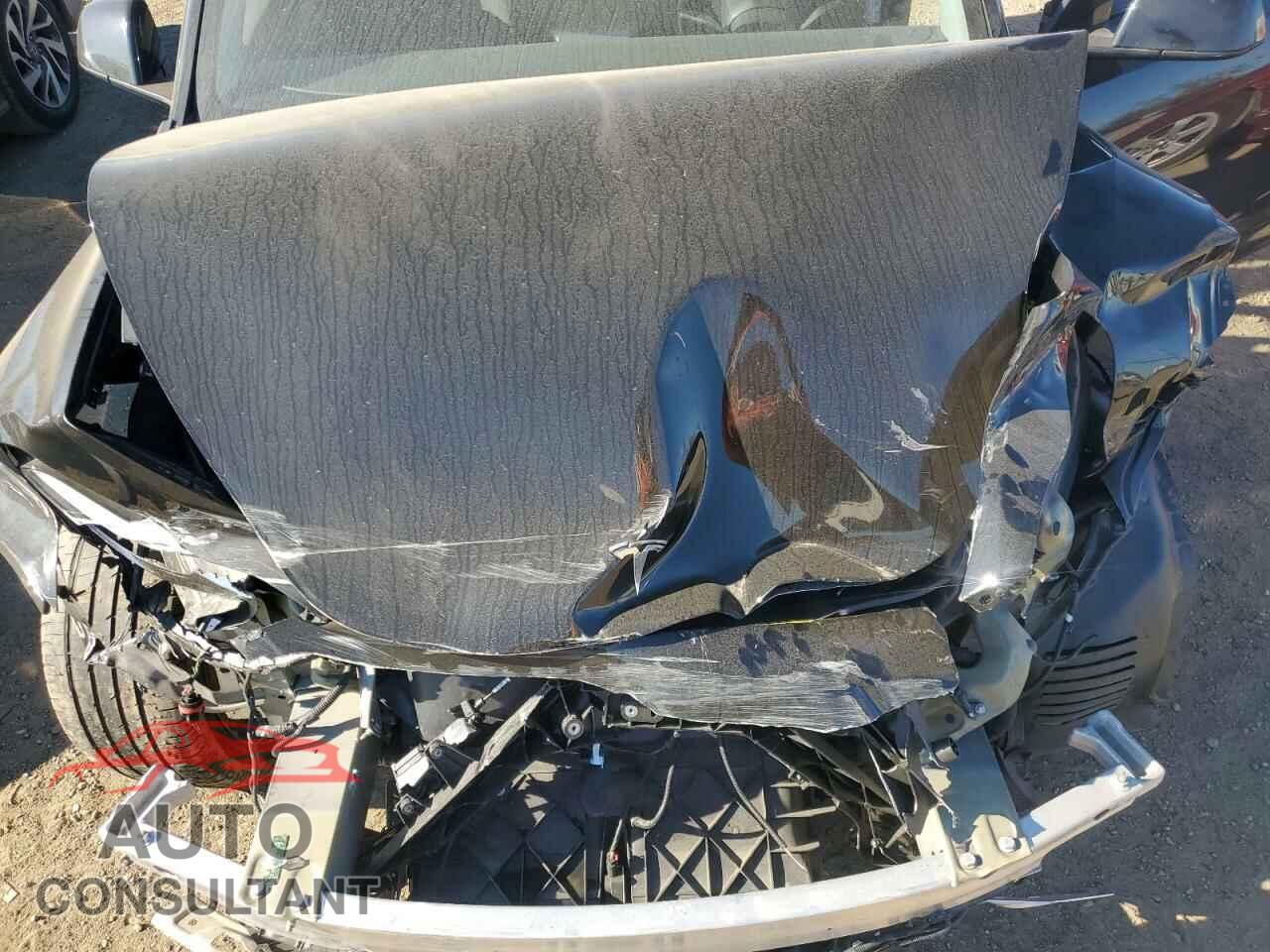 TESLA MODEL Y 2023 - 7SAYGDEE6PF751872